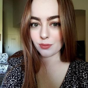 Meet your Posher, Michaela